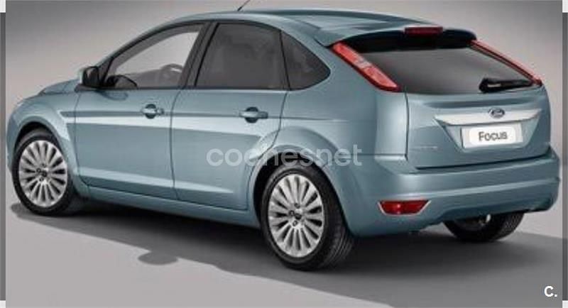 Usado Ford Focus Titanium 136 CV (100 kW) 2008 Azul Berlina