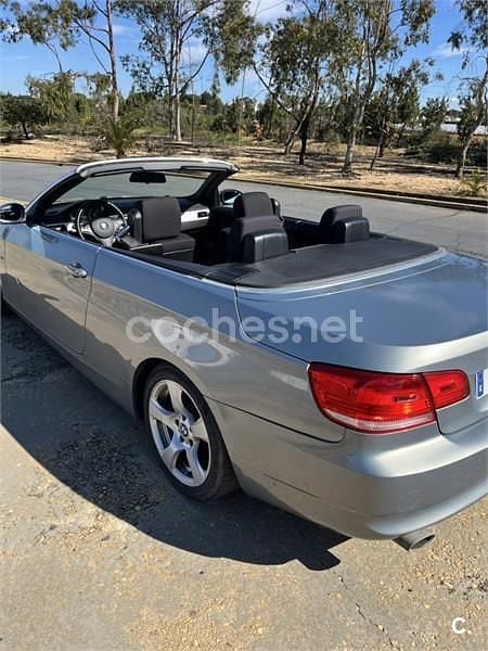 Usado BMW 320 Cabriolet 170 CV (125 kW) 2007 Gris / plata Descapotable