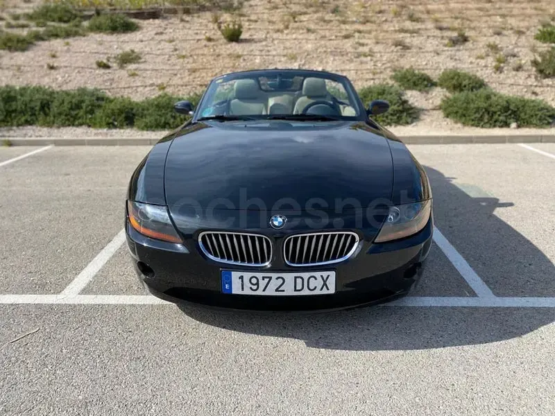 Usado BMW Z4 170 CV (125 kW) 2005 Negro Descapotable