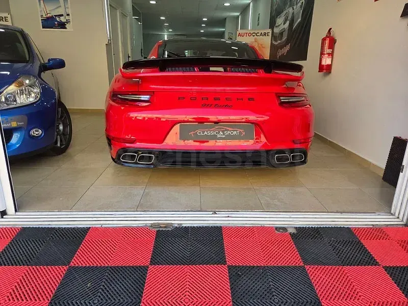Usado Porsche 911 Turbo 540 CV (397 kW) 2017 Rojo Coupe