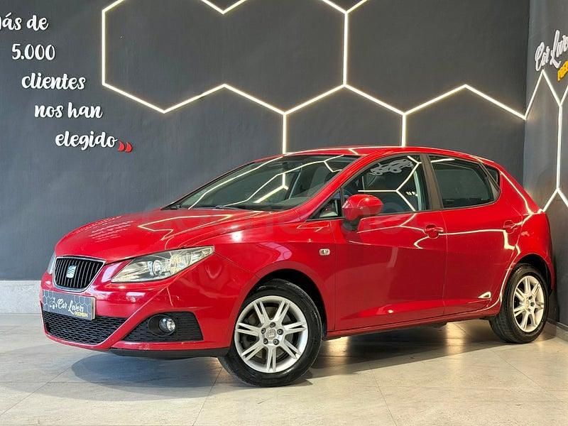 Usado Seat Ibiza Style 105 CV (77 kW) 2010 Rojo Berlina