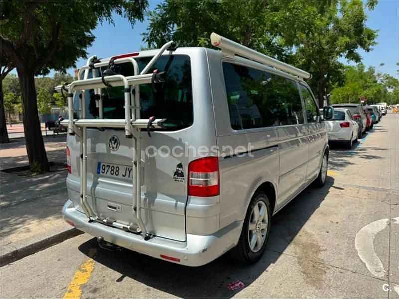 Usado VW Multivan 174 CV (127 kW) 2007 Gris / plata Monovolumen