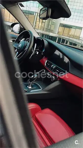 Usado Alfa Romeo Giulia Veloce 280 CV (205 kW) 2018 Negro Berlina