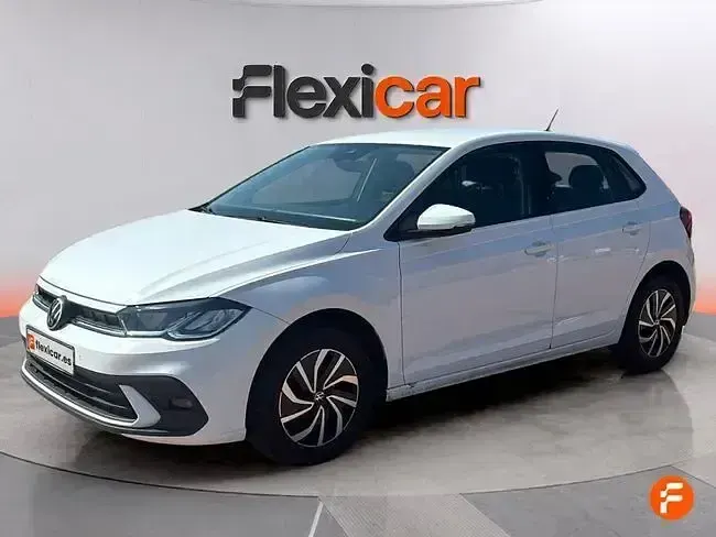 Usado VW Polo Life 95 CV (69 kW) 2023 Blanco Utilitario