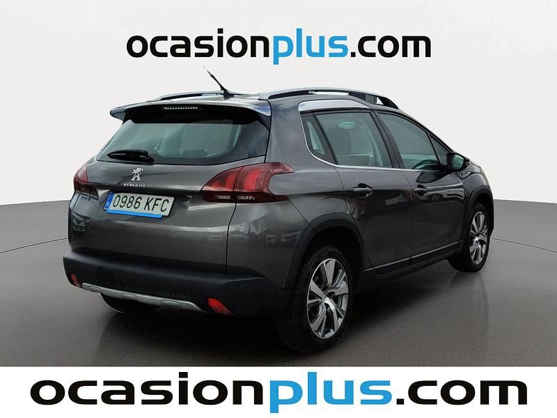 Usado Peugeot 2008 Allure 131 CV (96 kW) 2017 Gris SUV