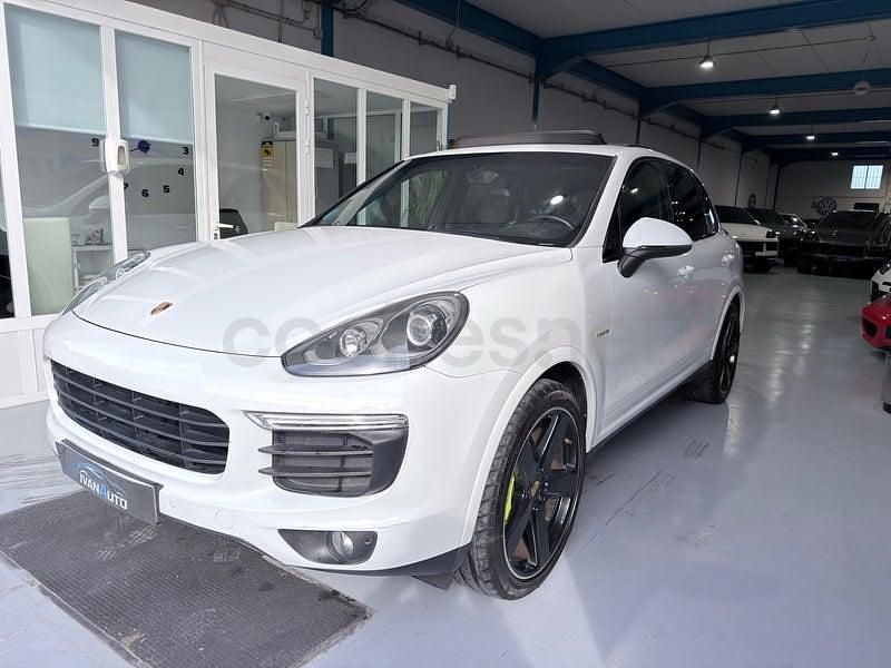 Usado Porsche Cayenne S E-Hybrid 416 CV (305 kW) 2015 Blanco SUV