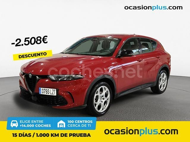 Rojo Usado 2022 Alfa Romeo Tonale Sprint SUV | 27.590 € (Un poco caro) - Imagen 1/4