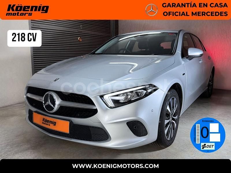 Gris / plata Usado 2021 Mercedes A250 Berlina | 24.490 € (Super precio) - Imagen 1/4