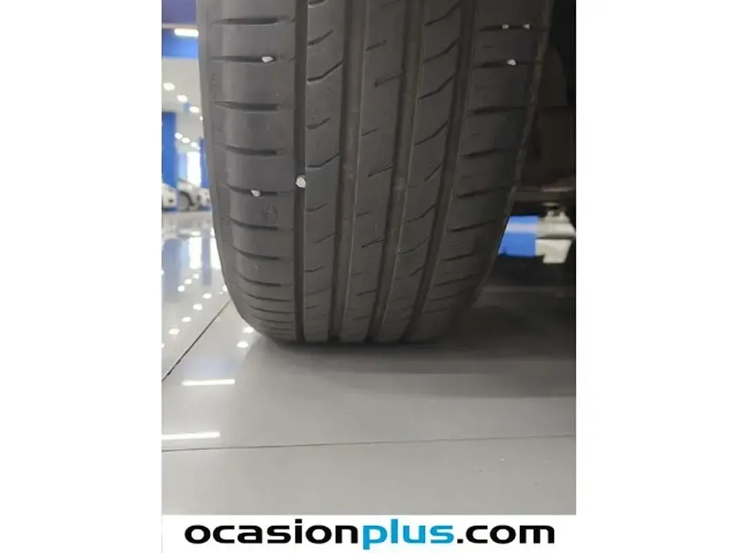 Usado Ford C-MAX Trend+ 125 CV (91 kW) 2018 Azul Monovolumen