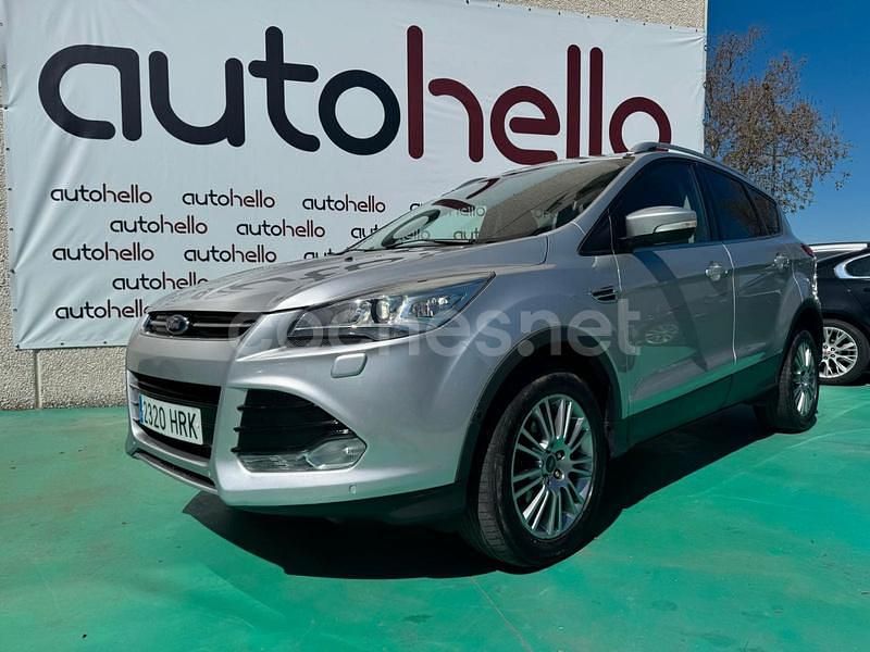 Gris / plata Usado 2014 Ford Kuga Titanium SUV | 9990 € (Buen precio) - Imagen 1/4