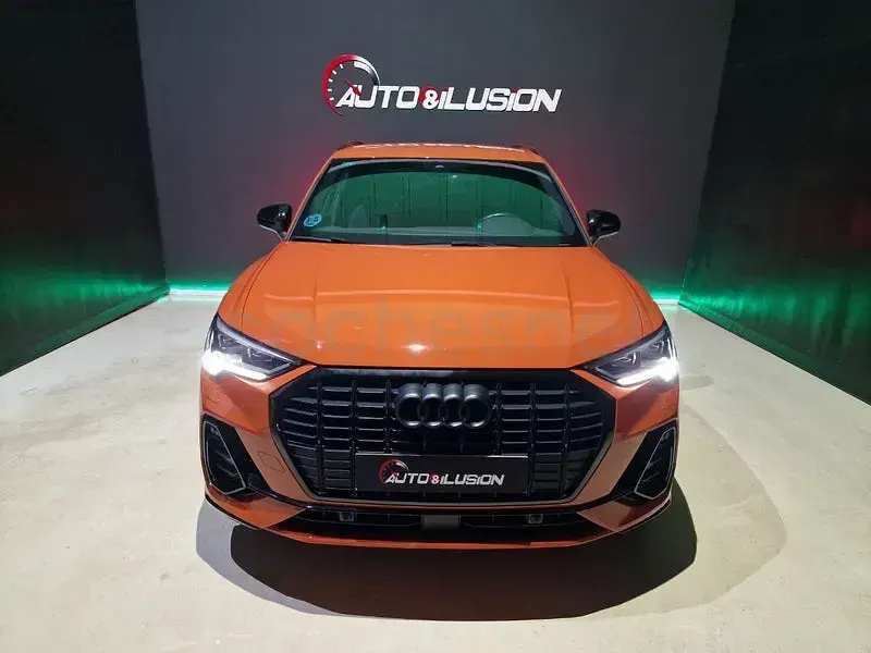 Usado Audi Q3 Advanced 150 CV (110 kW) 2020 Naranja SUV