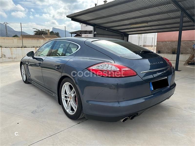 Usado Porsche Panamera 4S 400 CV (294 kW) 2010 Azul Berlina