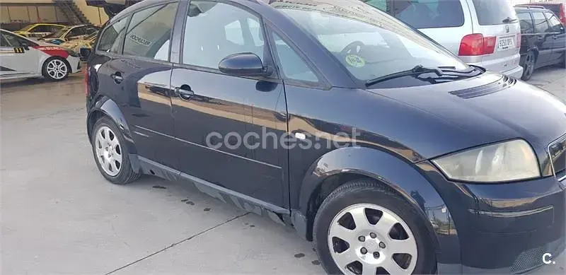 Käytetty Audi A2 75 HP (55 kW) 2003 Sininen Viistoperä