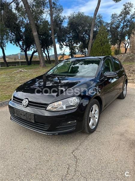 Negro Usado 2013 VW Golf VII Edition Berlina | 8999 € (Precio justo) - Imagen 1/4