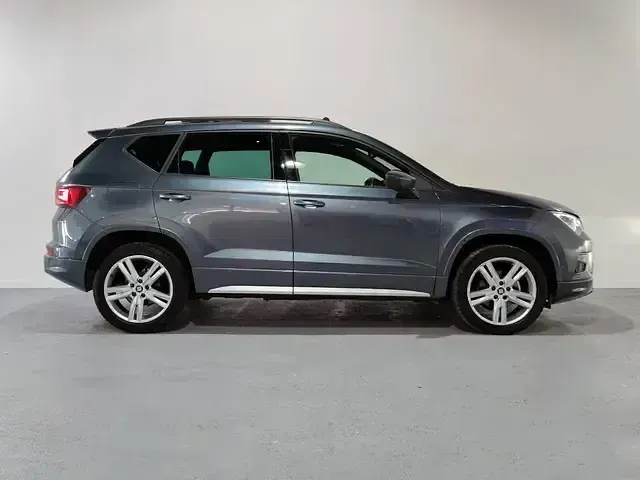 Usado Seat Ateca FR 150 CV (110 kW) 2018 Gris SUV