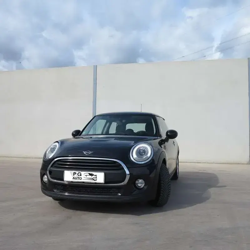 Usado Mini Cooper 136 CV (100 kW) 2014 Marrón Utilitario