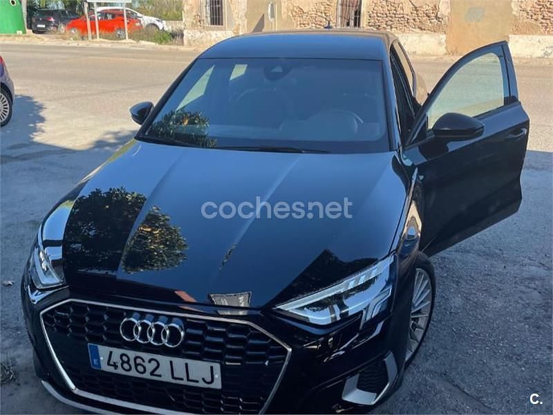 Usado Audi A3 Advanced Plus 116 CV (85 kW) 2021 Negro Berlina
