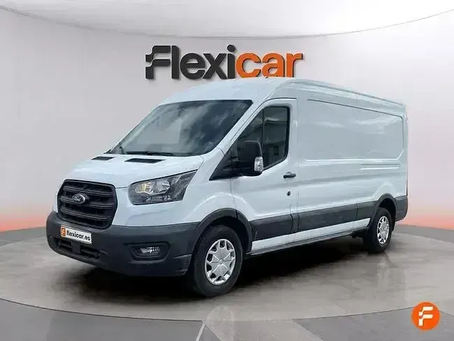 Usado Ford Transit 131 CV (96 kW) 2023 Blanco Berlina