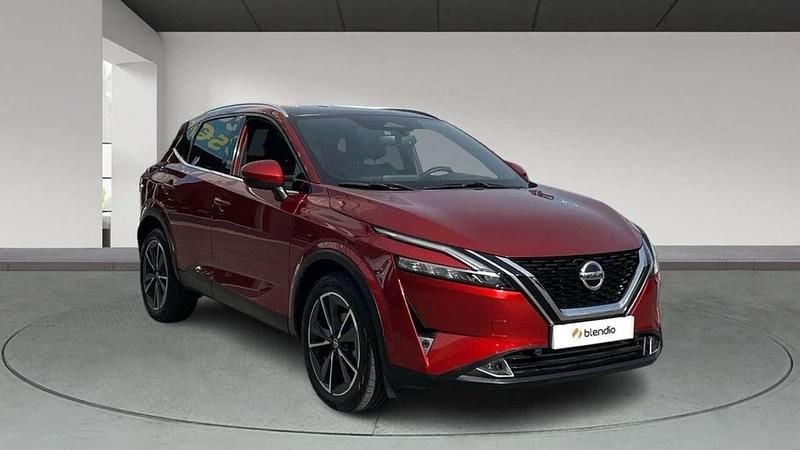 Usado Nissan Qashqai Tekna 159 CV (116 kW) 2022 Rojo SUV