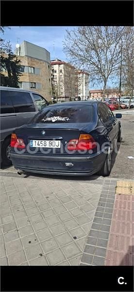 Usado BMW 318 118 CV (86 kW) 2000 Azul Berlina