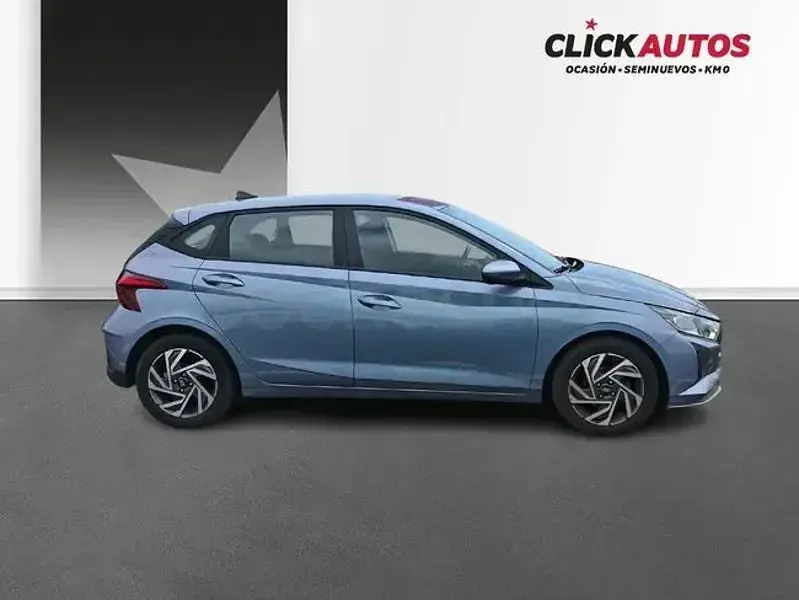 Usado Hyundai i20 84 CV (61 kW) 2025 Azul Utilitario