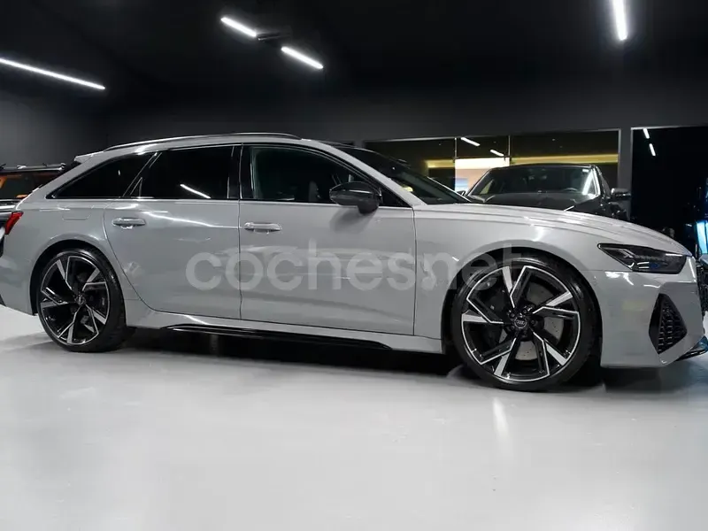 Usado Audi RS6 Performance 630 CV (463 kW) 2023 Gris / plata Familiar