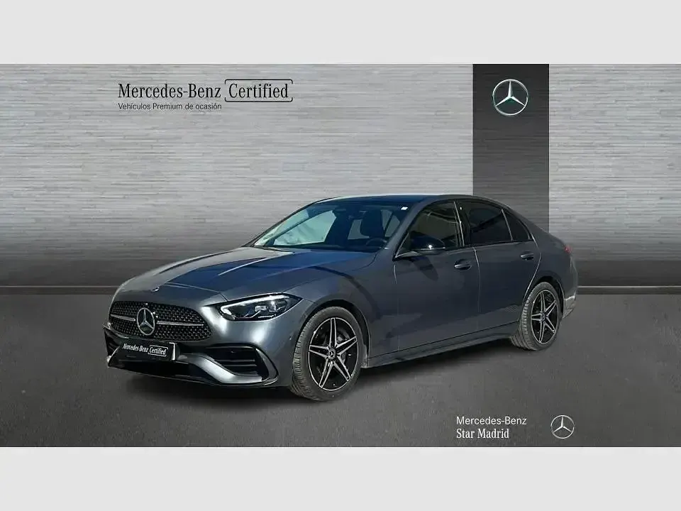 Käytetty Mercedes C220 200 HP (147 kW) 2025 Sedan