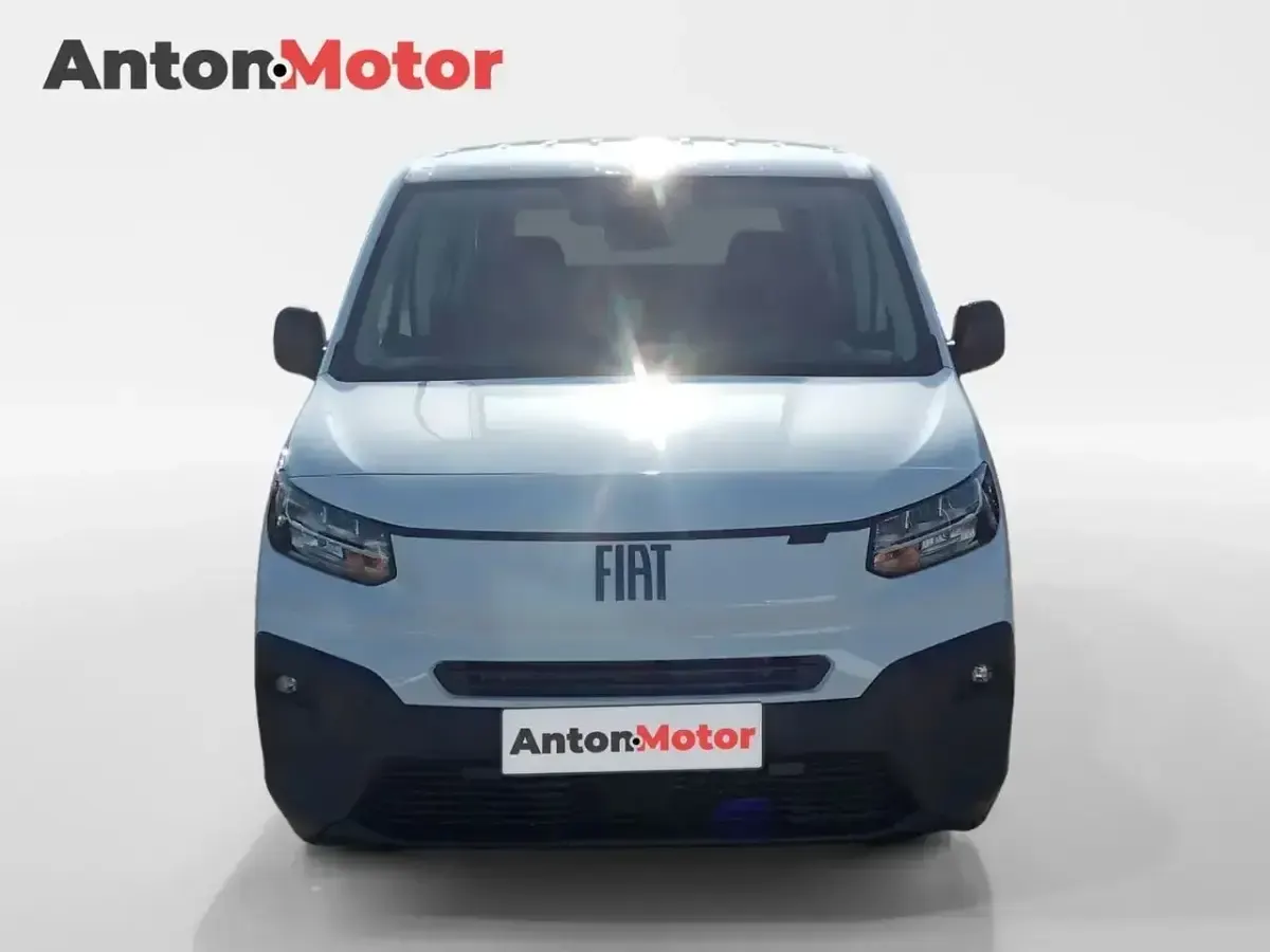 Nowe Fiat Doblò 100 KM (73 kW) 2026 Biały Minivan
