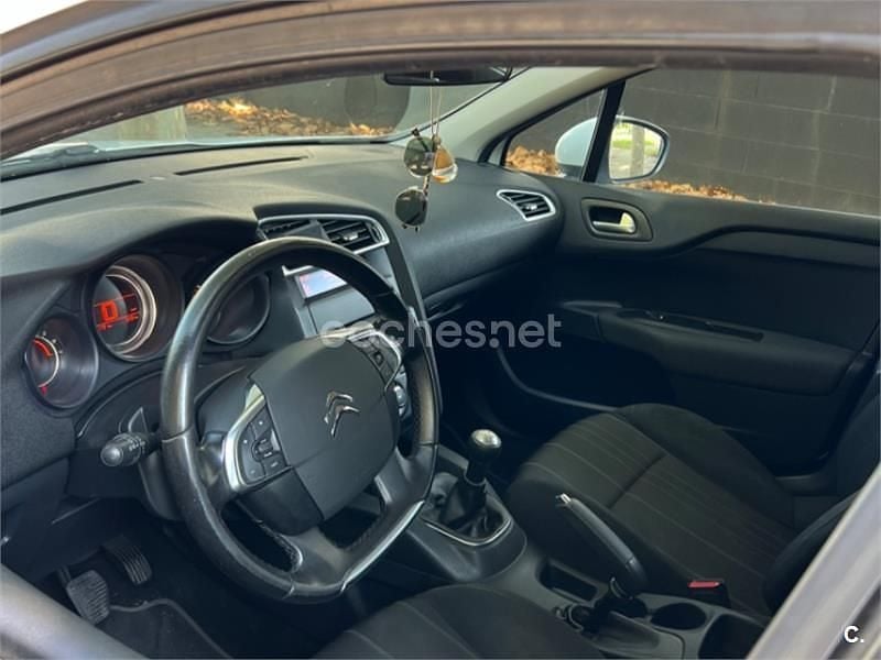 Blanco Usado 2016 Citroën C4 Live Berlina | 5900 € (Super precio) - Imagen 1/4