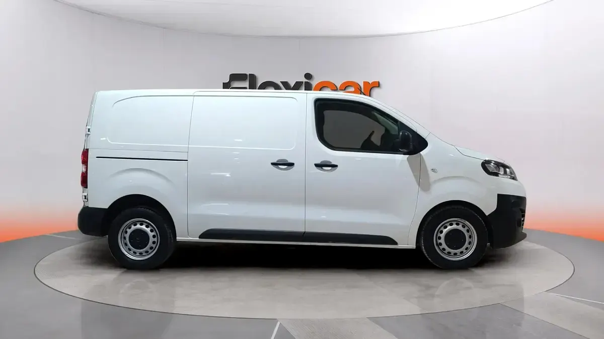 Usado Citroën Jumpy 122 CV (89 kW) 2020 Blanco Monovolumen