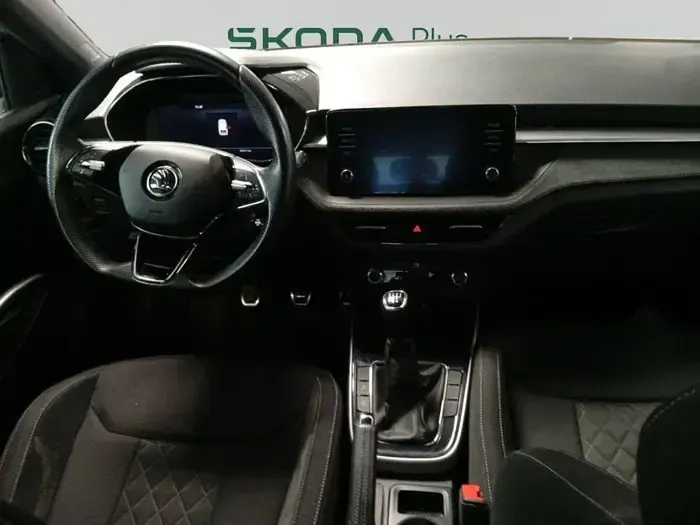 Usado Skoda Fabia Style 95 CV (69 kW) 2022 Blanco Utilitario