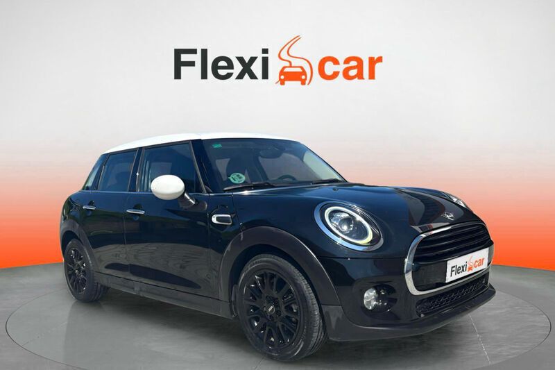 Usado Mini Cooper D 116 CV (85 kW) 2019 Negro Utilitario