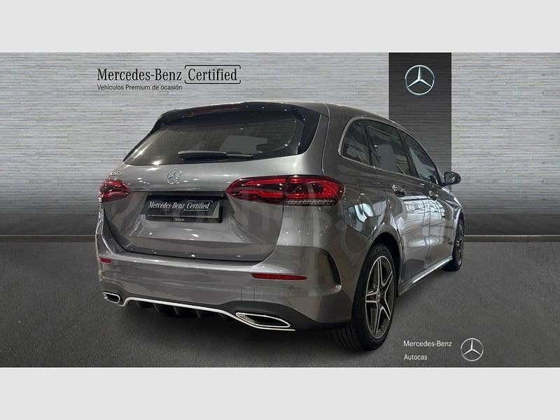 Usado Mercedes B250e 218 CV (160 kW) 2022 Gris / plata Monovolumen