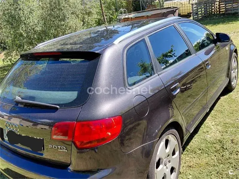 Usado Audi A3 Attraction 140 CV (102 kW) 2007 Negro Utilitario