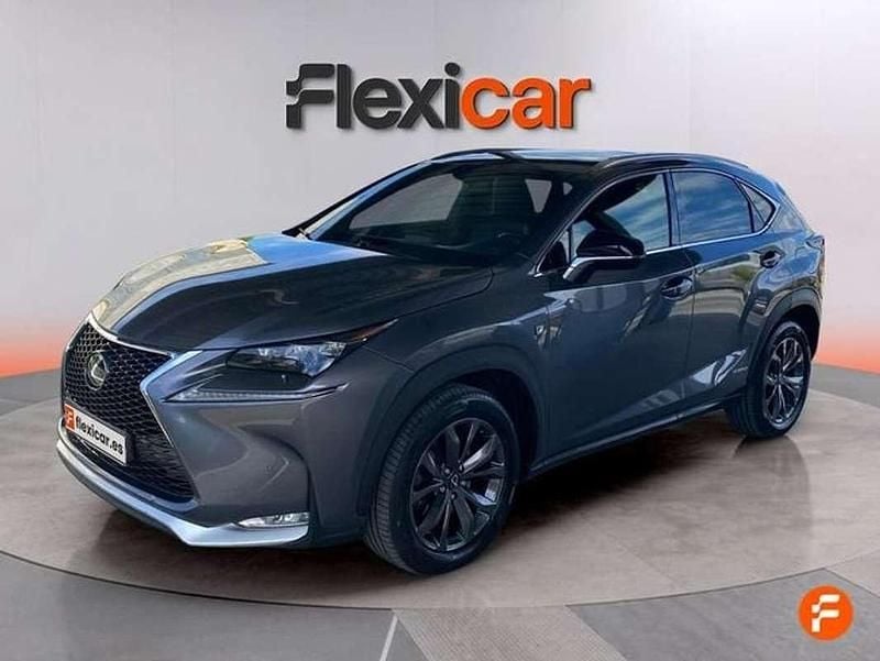 Usado Lexus NX300h Sport Line 197 CV (144 kW) 2017 Gris SUV