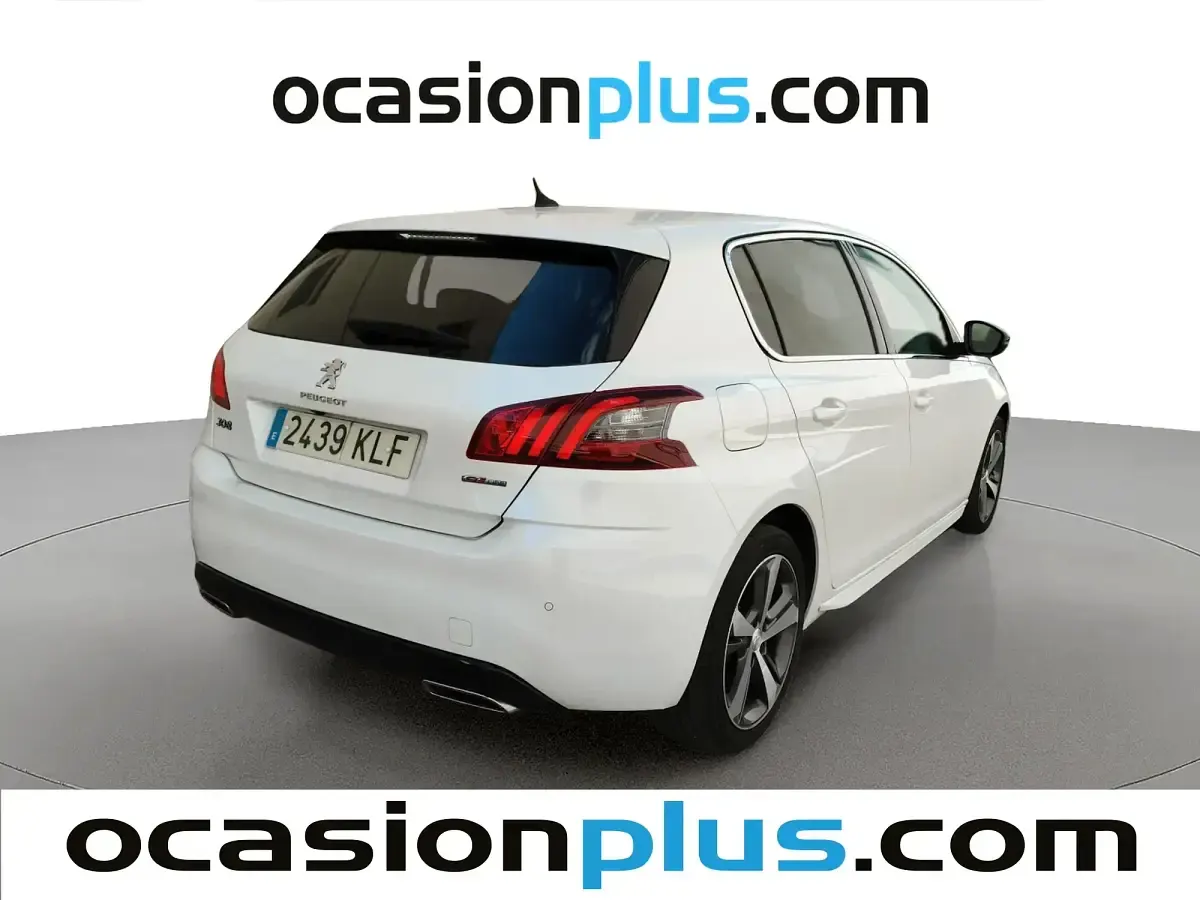 Usado Peugeot 308 GT-line 130 CV (95 kW) 2018 Blanco