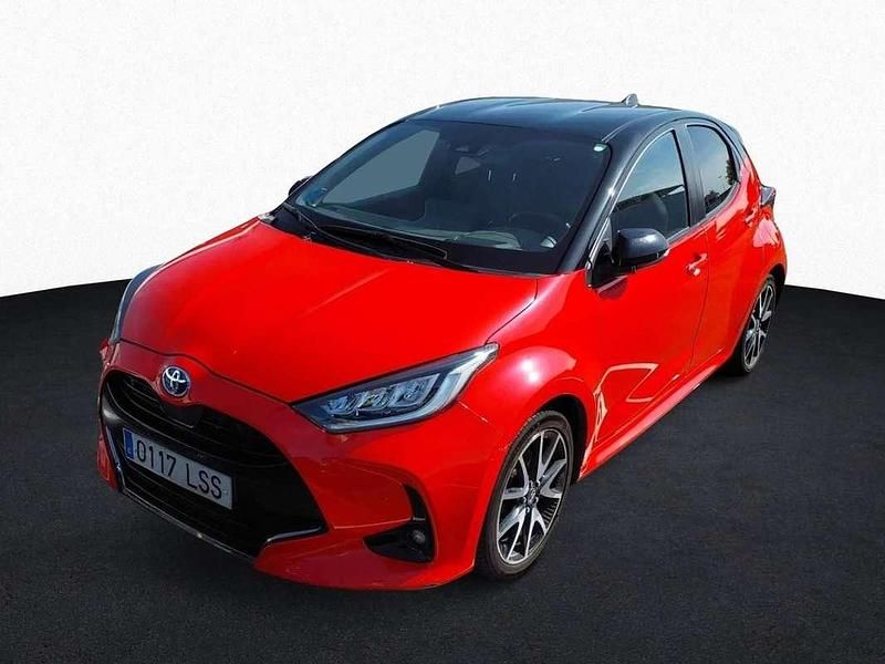 Rojo Usado 2021 Toyota Yaris Hybrid Edition Utilitario | 20.100 € (Caro) - Imagen 1/4