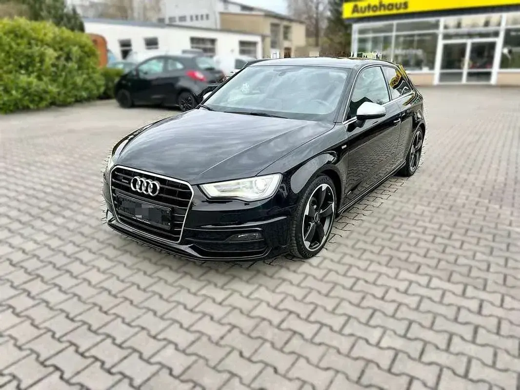 Usado Audi A3 Premium 150 CV (110 kW) 2014 Negro Utilitario
