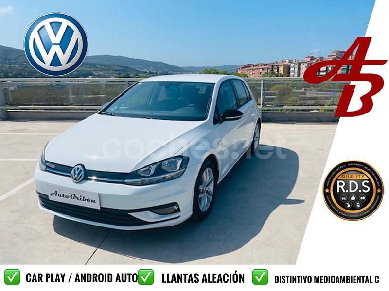 Blanco Usado 2021 VW Golf VIII Life Berlina | 19.990 € (Precio justo) - Imagen 1/4
