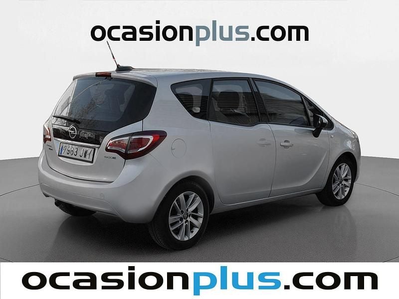 Usado Opel Meriva Selective 110 CV (80 kW) 2017 Gris plata Monovolumen