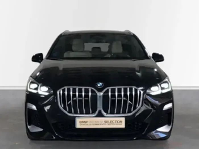 Usado BMW 220 Active Tourer Comfort Edition 170 CV (125 kW) 2022 Negro Monovolumen