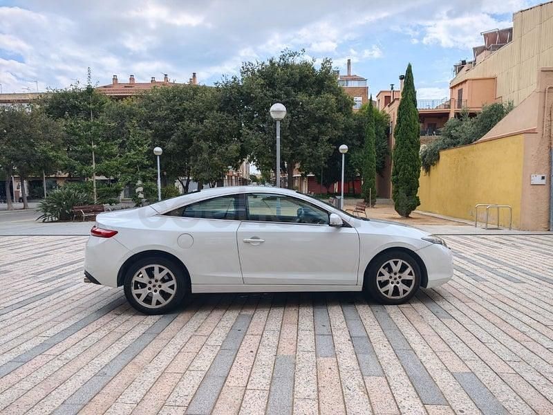 Usado Renault Laguna Coupé 150 CV (110 kW) 2011 Blanco Coupe
