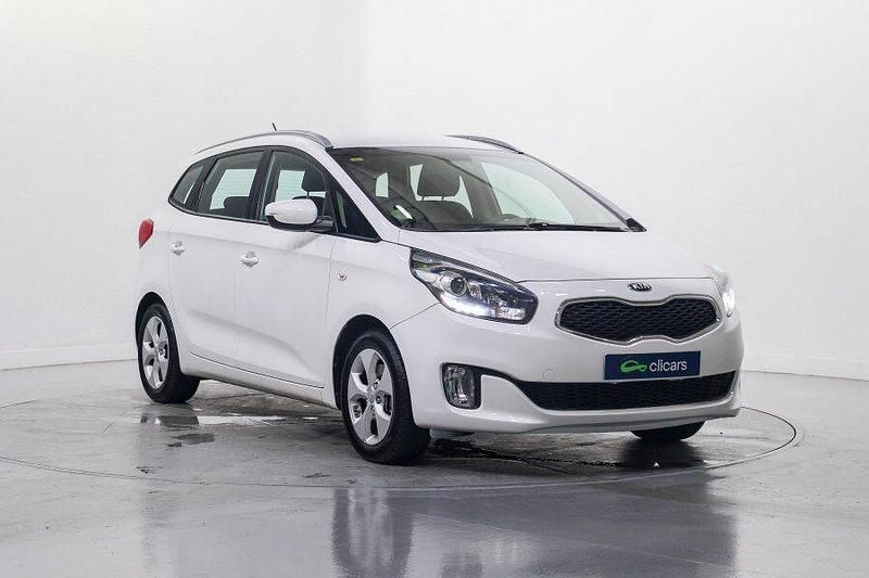 Usado Kia Carens 135 CV (99 kW) 2015 Blanco Monovolumen