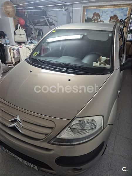 Usado Citroën C3 70 CV (51 kW) 2006 Beige Berlina