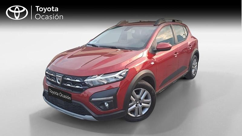 Usado Dacia Sandero Essentiel 101 CV (74 kW) 2021 Rojo Berlina