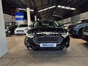 Usado Ford Mondeo Titanium 165 CV (121 kW) 2019 Negro Berlina
