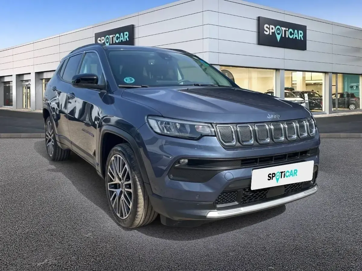 Usado Jeep Compass Limited 130 CV (95 kW) 2022 Azul SUV