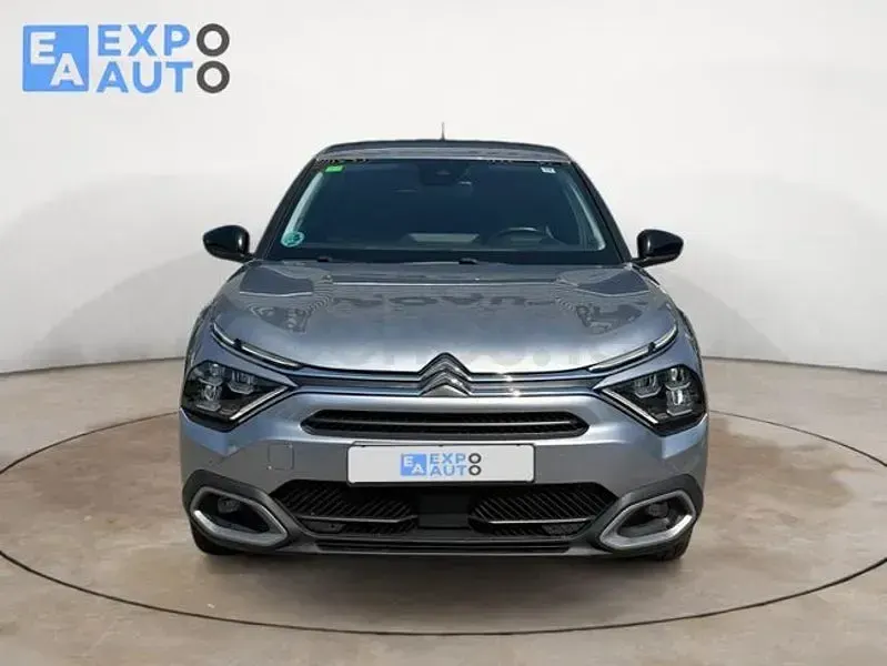 Usado Citroën C4 Shine 130 CV (95 kW) 2022 Gris / plata Berlina