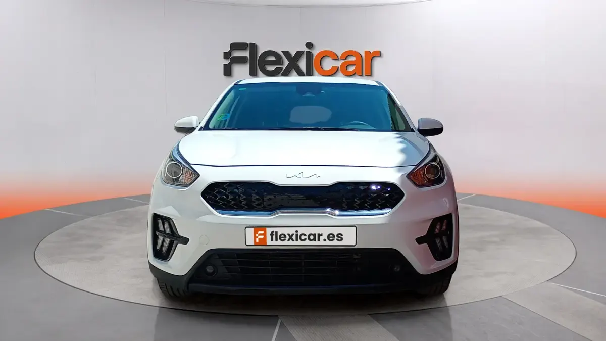 Usado Kia Niro 141 CV (103 kW) 2022 Blanco SUV