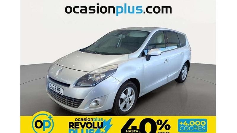 Usado Renault Grand Scénic III Dynamique 131 CV (96 kW) 2011 Gris Monovolumen